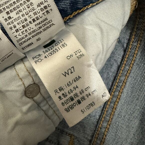 LEVI'S 501 High Waist Button Fly Distressed Jean Shorts in Blue - Picture 11 of 12